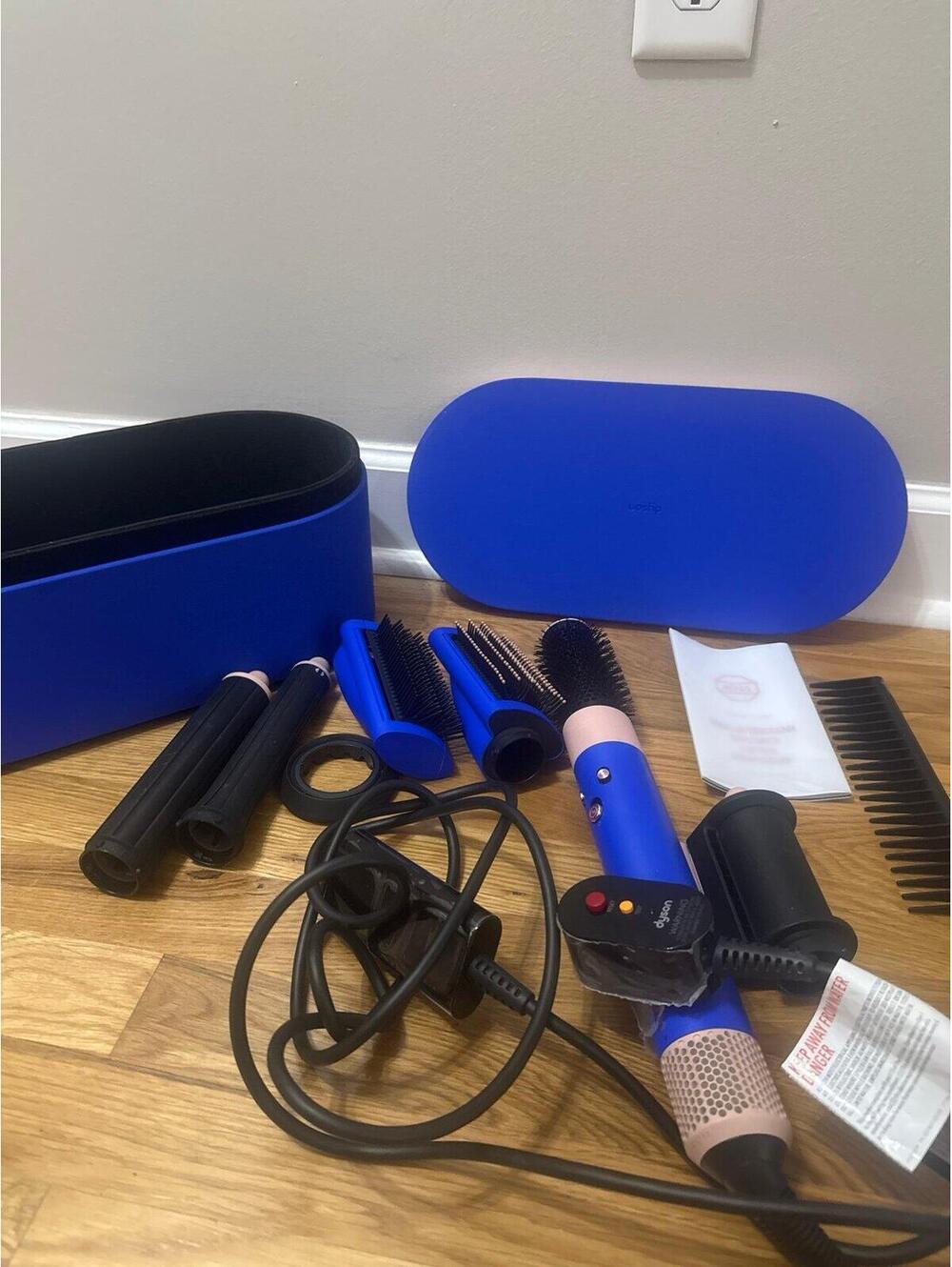 Dyson Airwrap™ multi-styler in the special edition Blue/Blush colorway